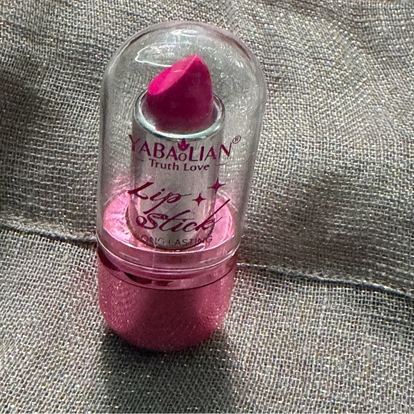 Vibrant Pink Lipstick - Picture 4 of 7